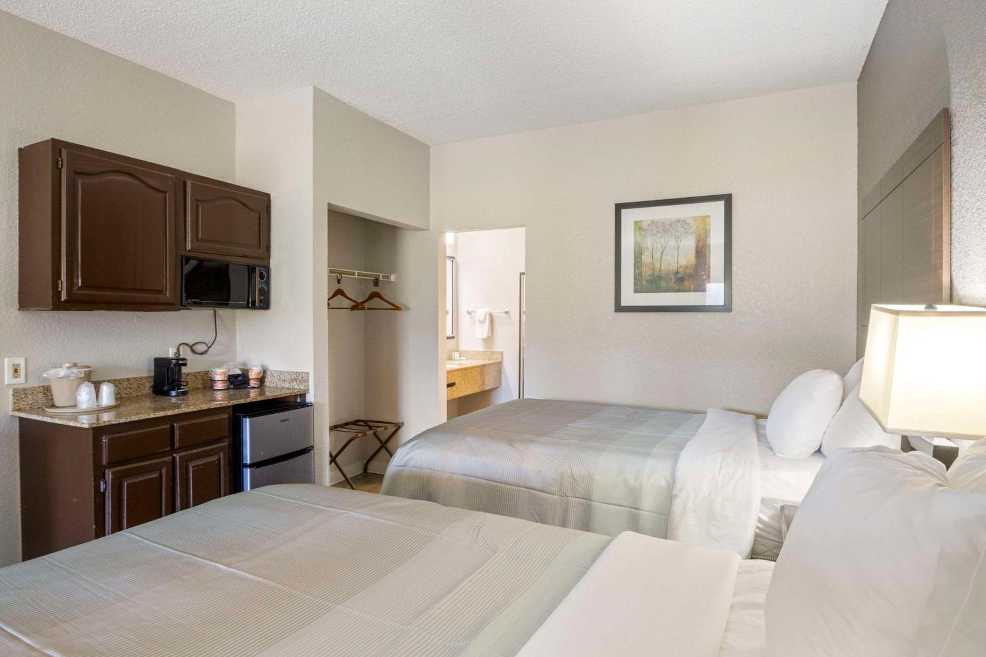 Quality Suites Hickory South Exterior foto