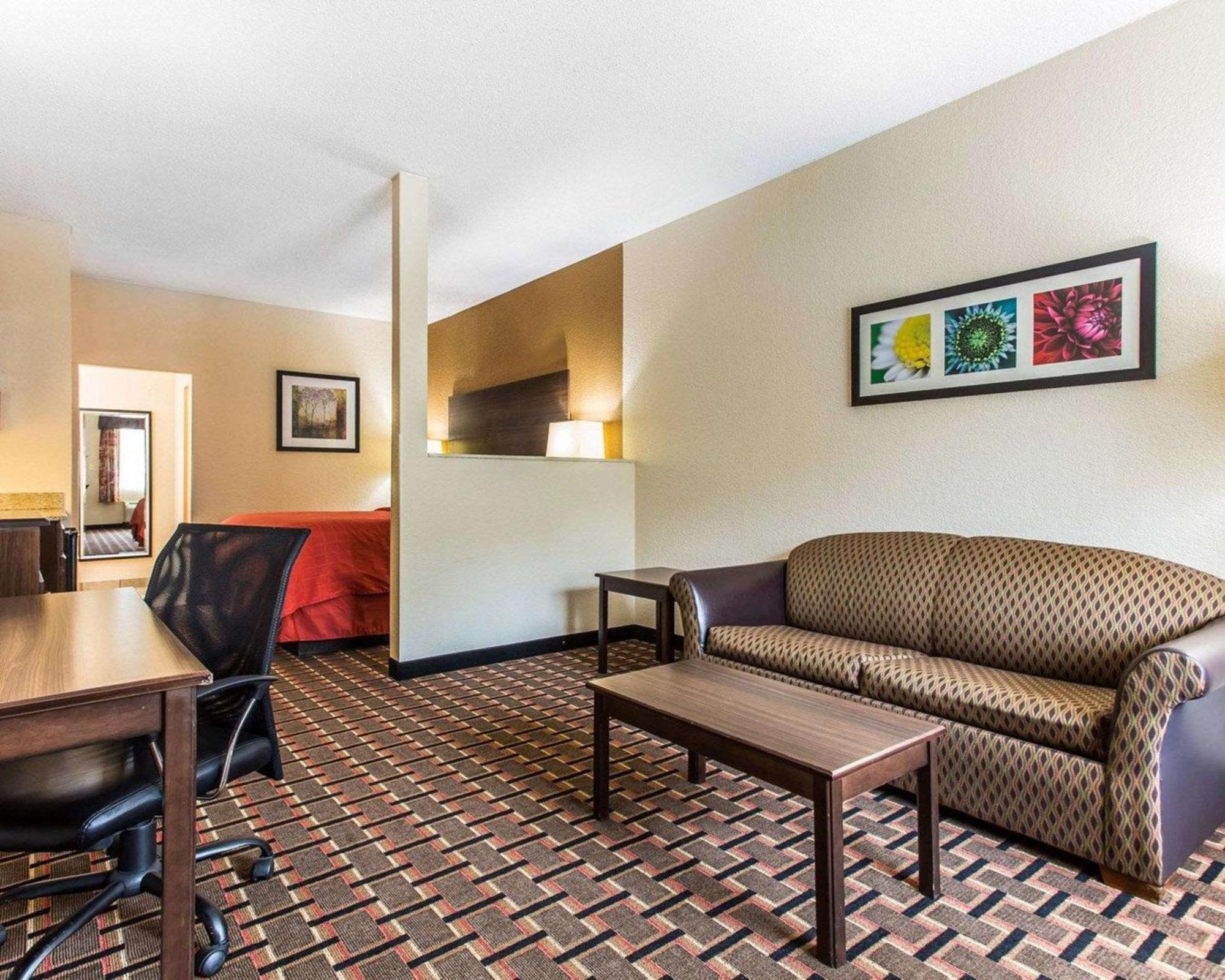 Quality Suites Hickory South Exterior foto